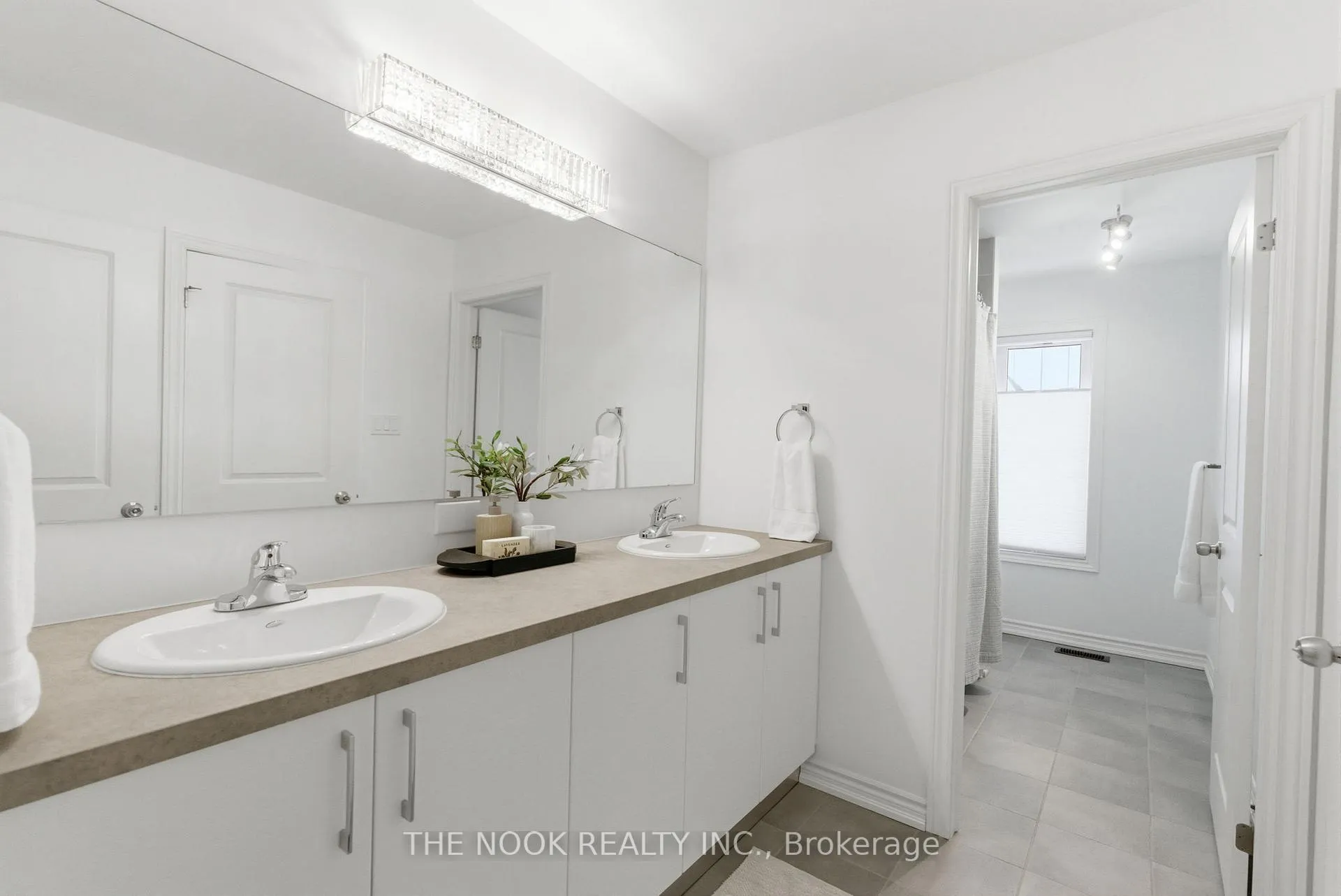 Photo 32 of 141 Lyle Drive, Clarington, Bowmanville — HOMEH