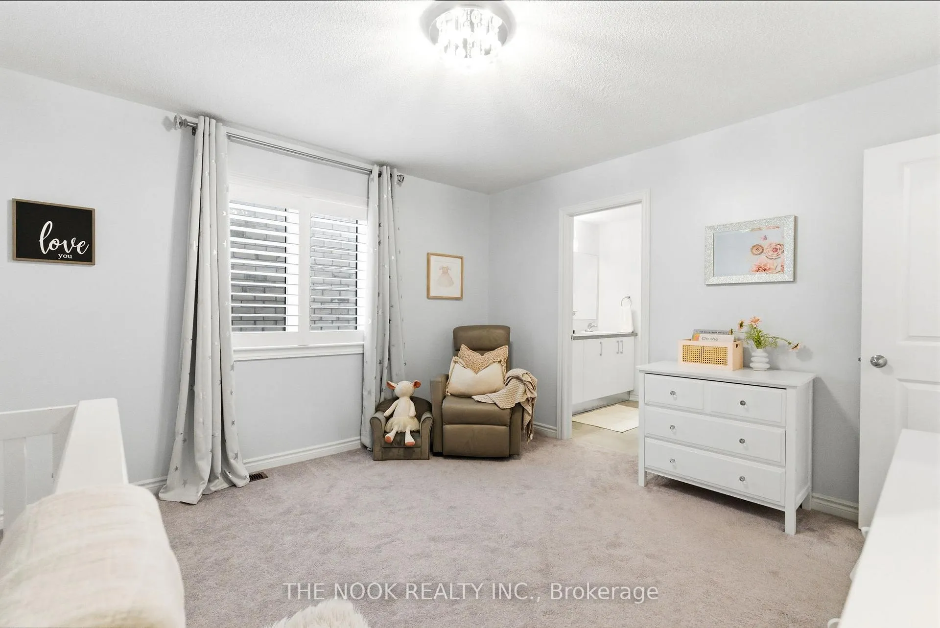 Photo 35 of 141 Lyle Drive, Clarington, Bowmanville — HOMEH