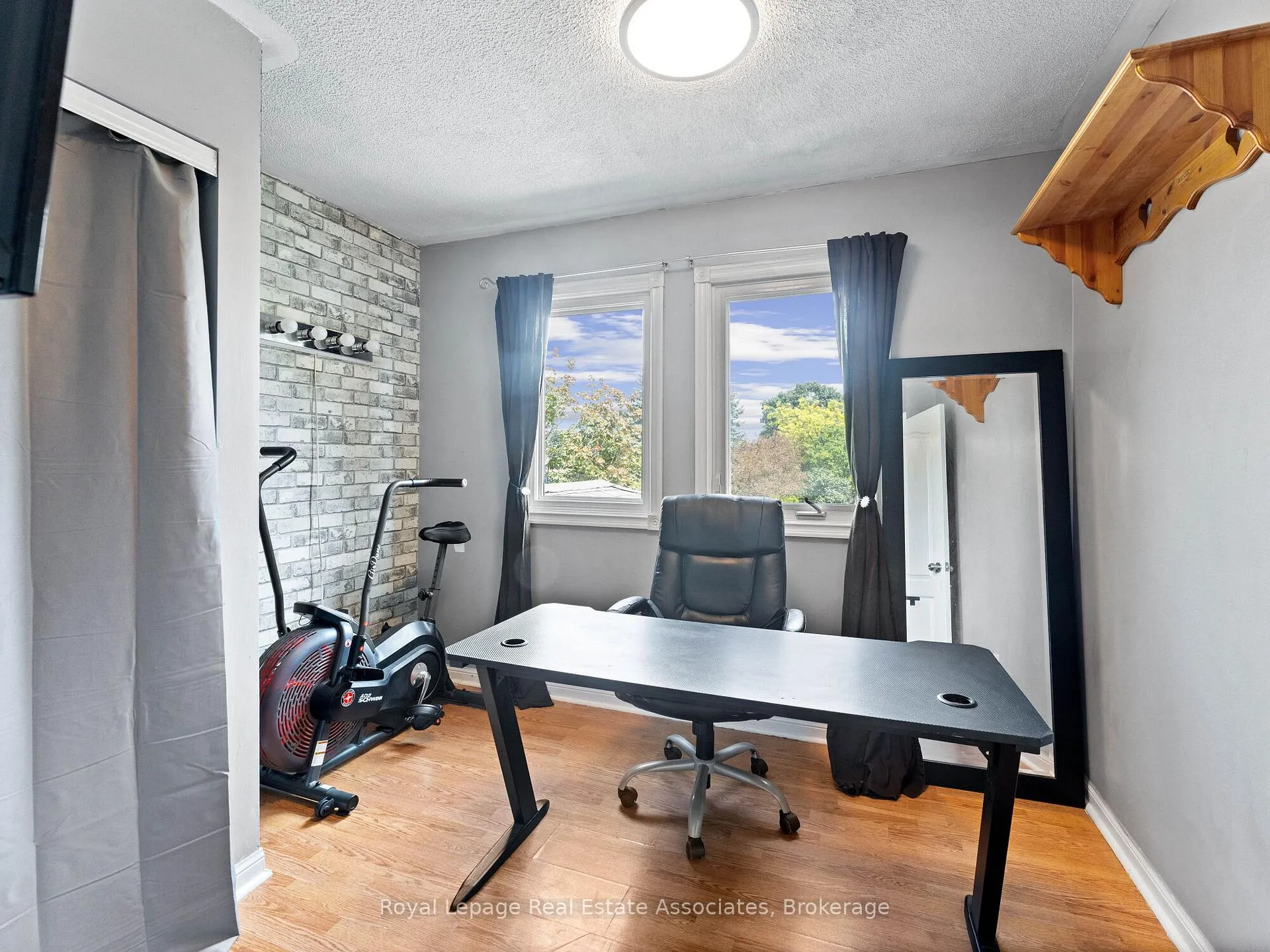 Photo 20 of 4 Greengrove Way, Whitby, Rolling Acres — HOMEH
