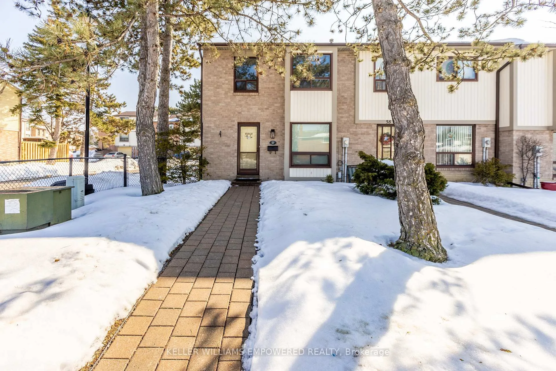 Photo 2 of 57 Mcmullen Crescent, Brampton, Central Park — HOMEH