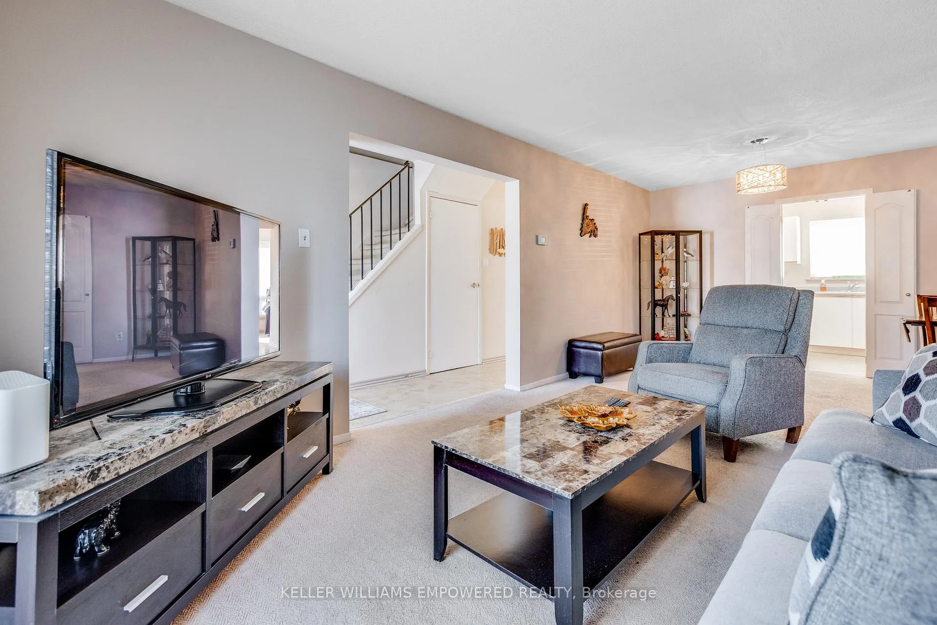 Photo 6 of 57 Mcmullen Crescent, Brampton, Central Park — HOMEH