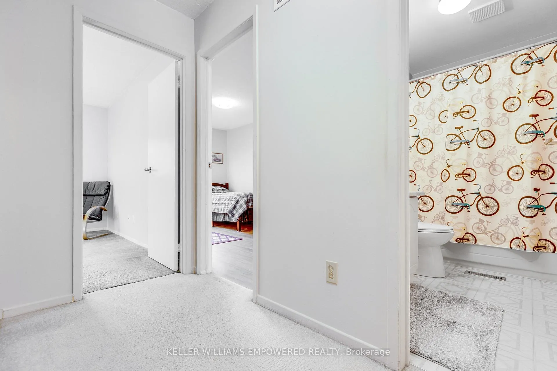 Photo 12 of 57 Mcmullen Crescent, Brampton, Central Park — HOMEH