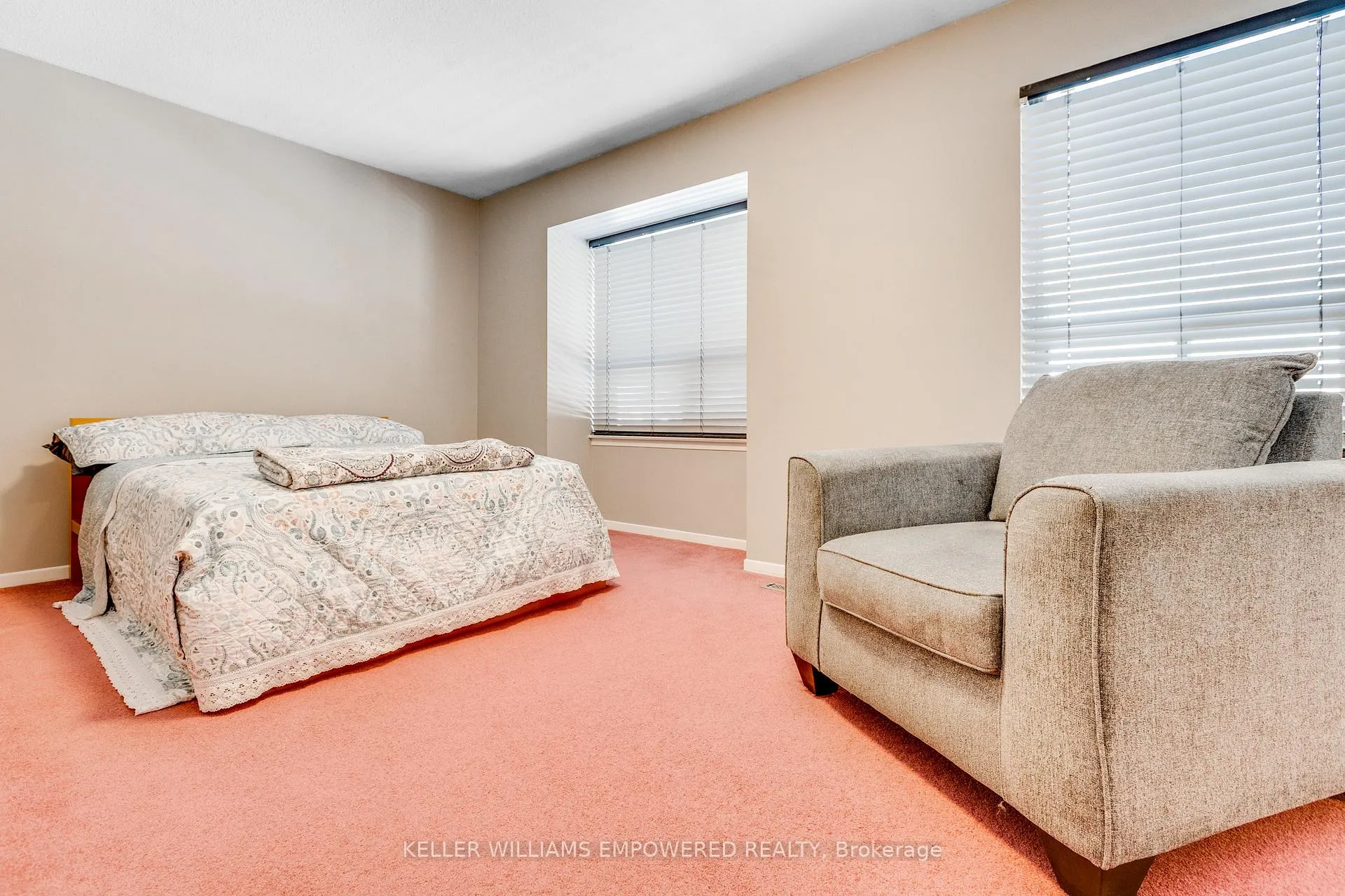 Photo 13 of 57 Mcmullen Crescent, Brampton, Central Park — HOMEH