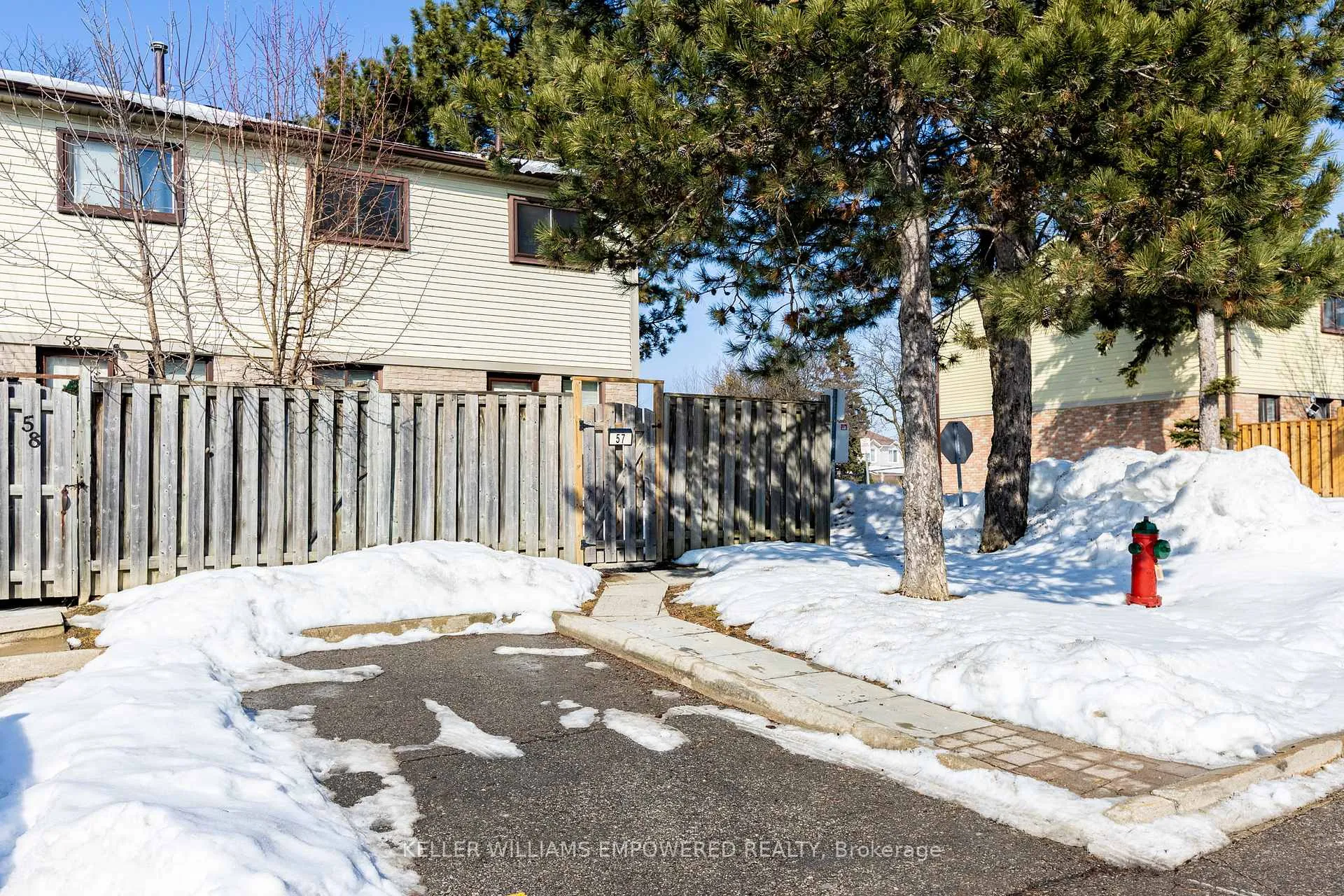 Photo 27 of 57 Mcmullen Crescent, Brampton, Central Park — HOMEH