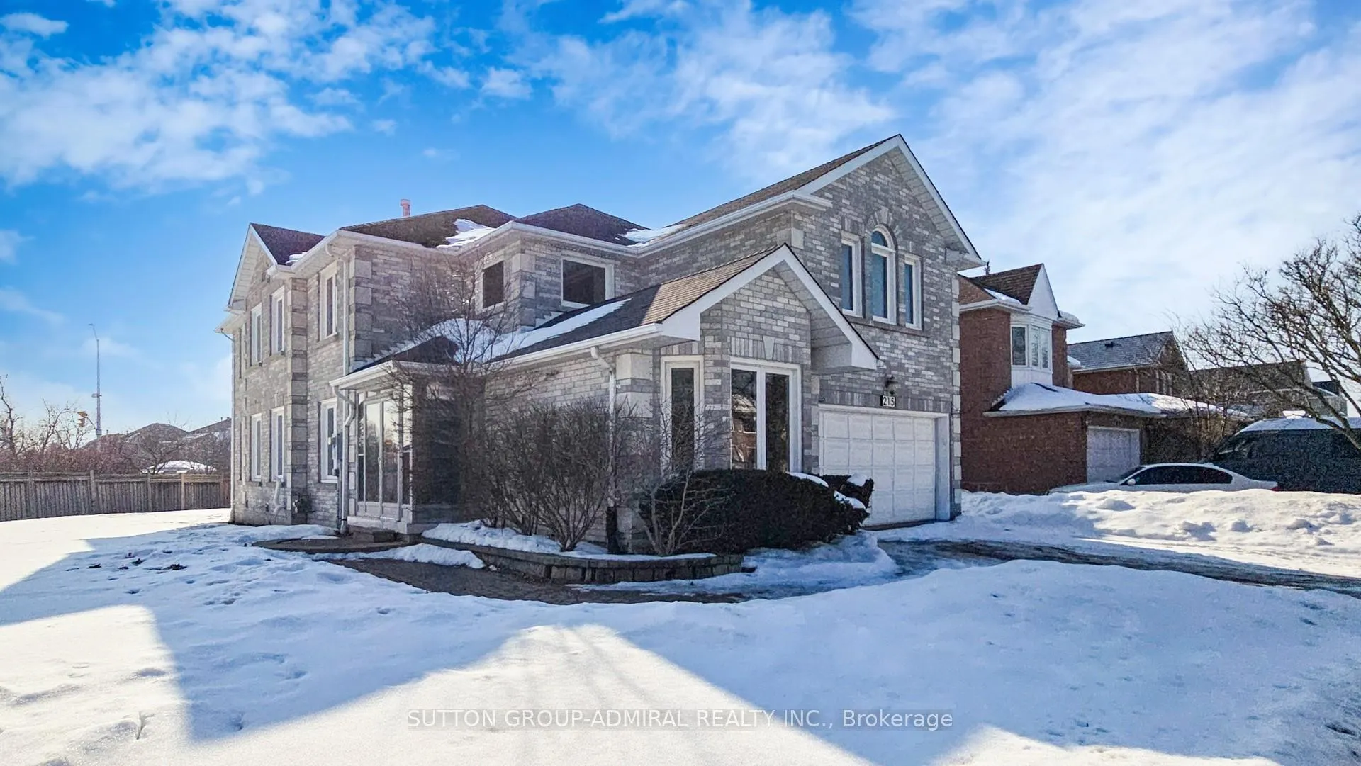 Photo 1 of 215 Westhampton Drive, Vaughan, Brownridge — HOMEH