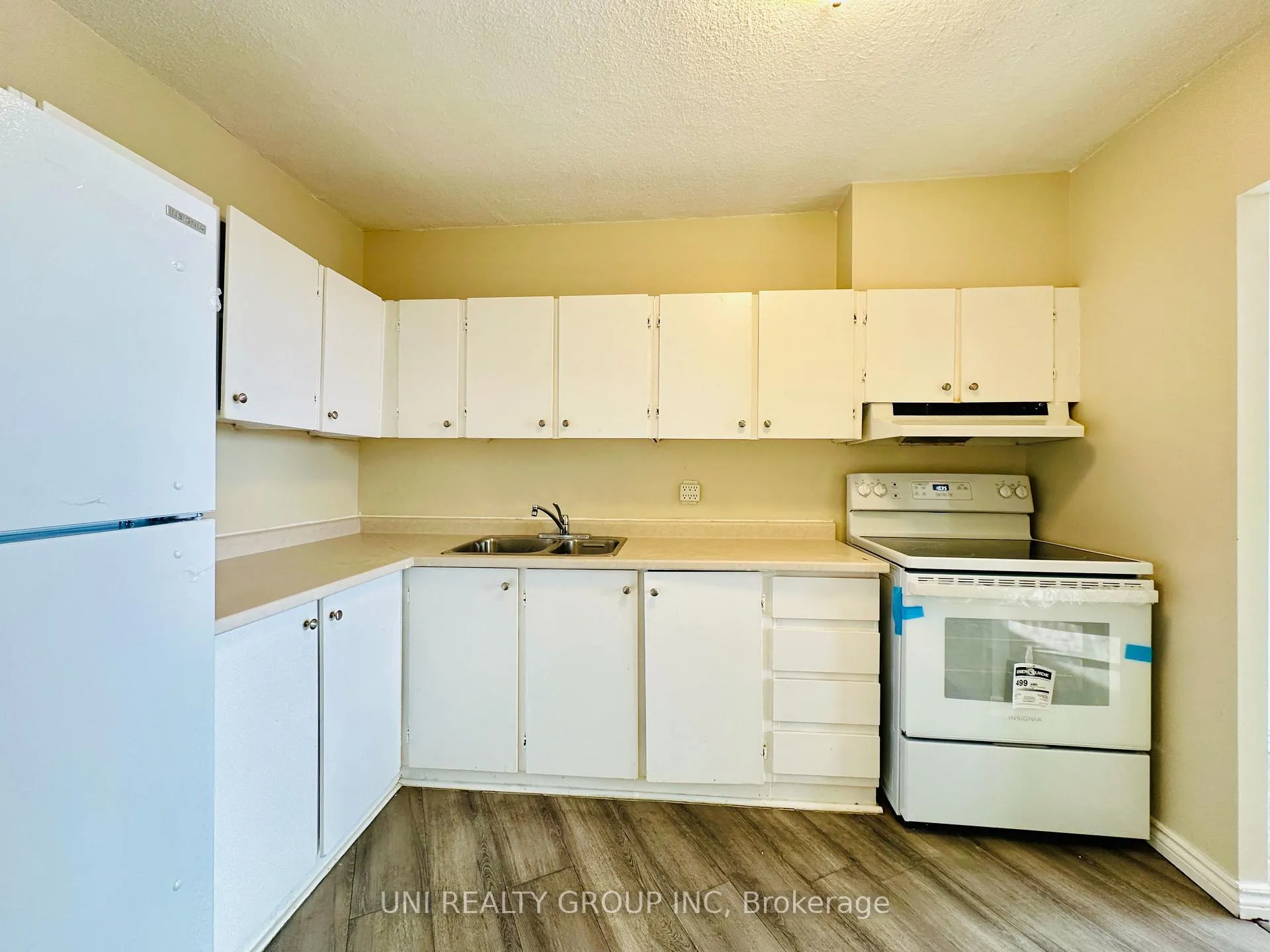 Photo 15 of Unit 1508, 900 Dynes Road, Ottawa, Carleton Square — HOMEH