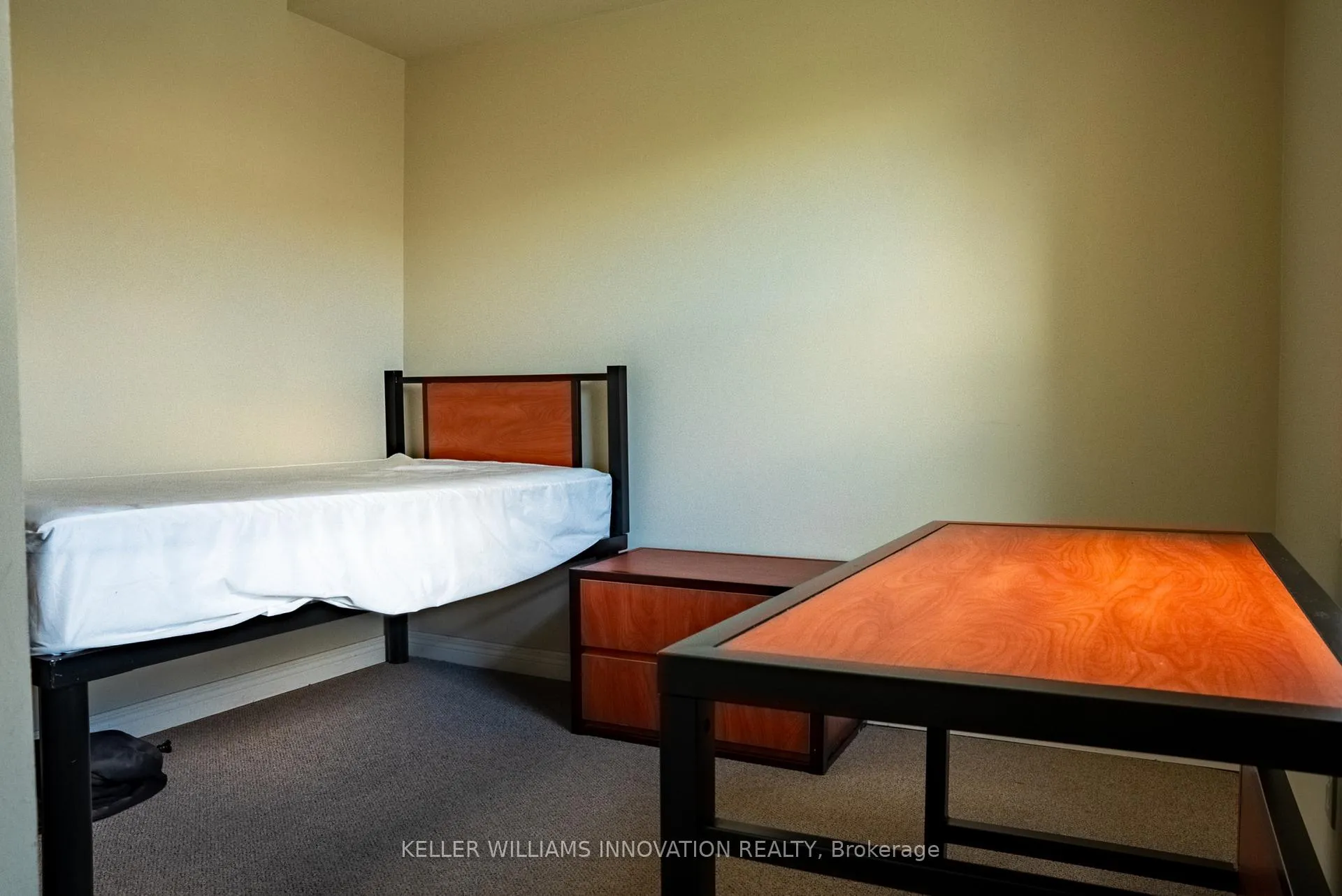 Photo 9 of Unit 402, 253 Lester Street, Waterloo, Beechwood/University — HOMEH