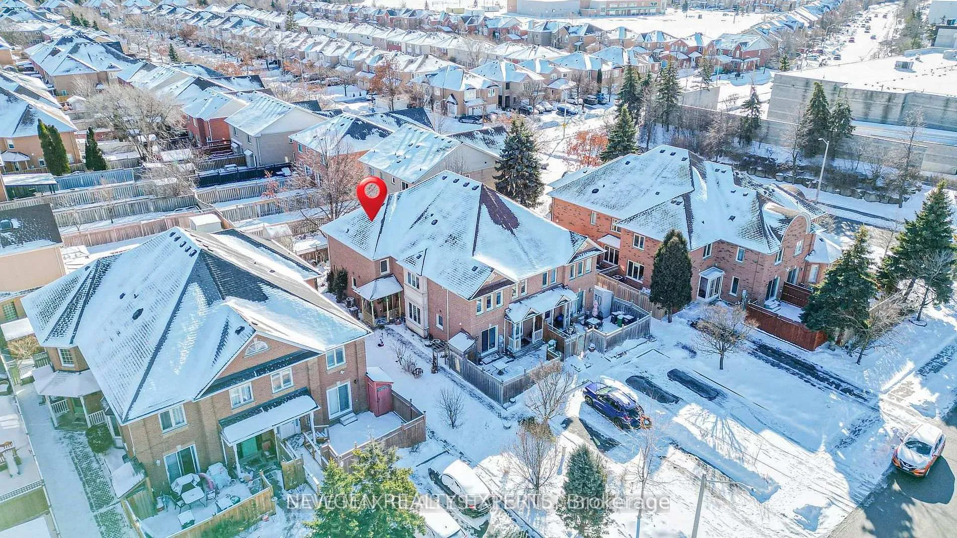 Photo 36 of 13 Pressed Brick Drive, Brampton, Brampton North — HOMEH