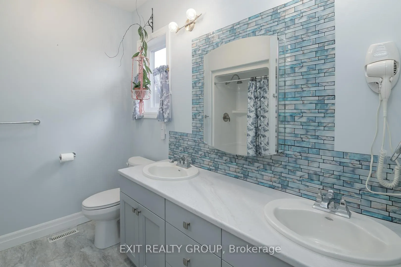 Photo 13 of 16 Matheos Crescent, Quinte West, Murray Ward — HOMEH