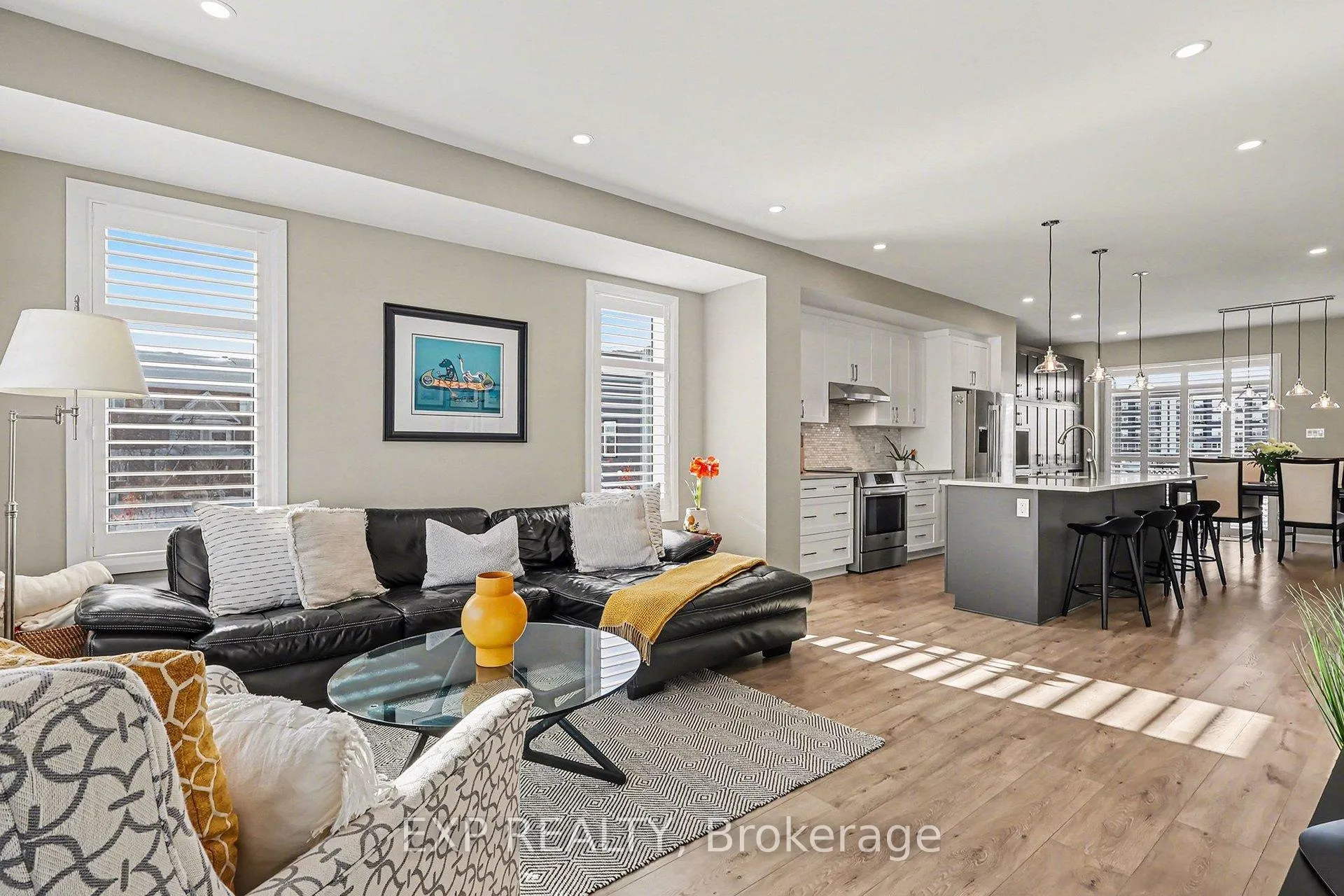 Photo 8 of 401 Aquaview Drive, Ottawa, Avalon East — HOMEH