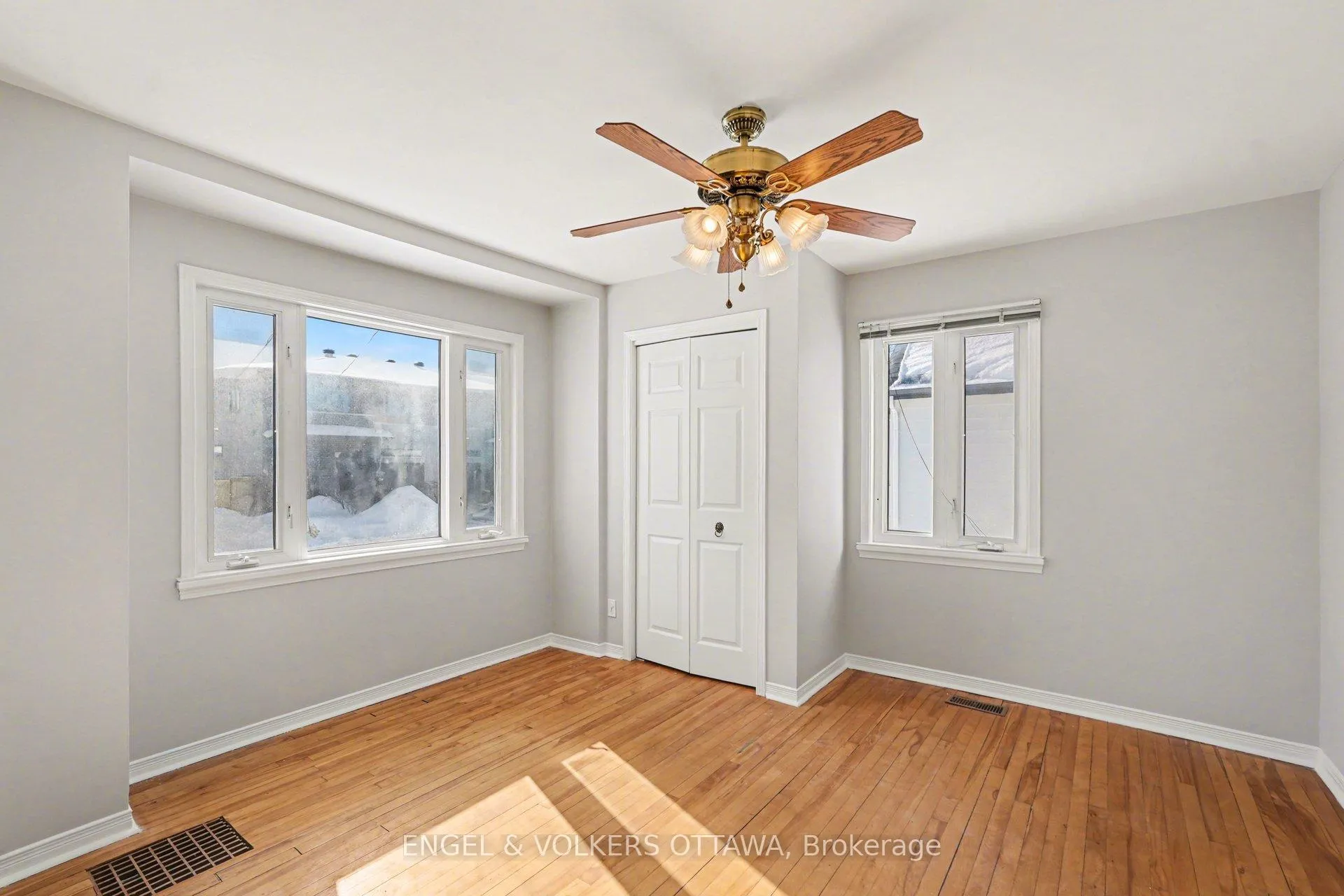 Photo 4 of 87 King George Street, Ottawa, Overbrook/Castle Heights — HOMEH