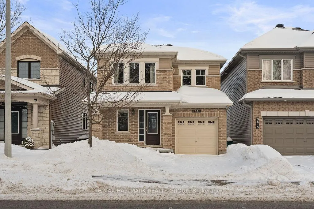 Front of 3513 Woodroffe Avenue