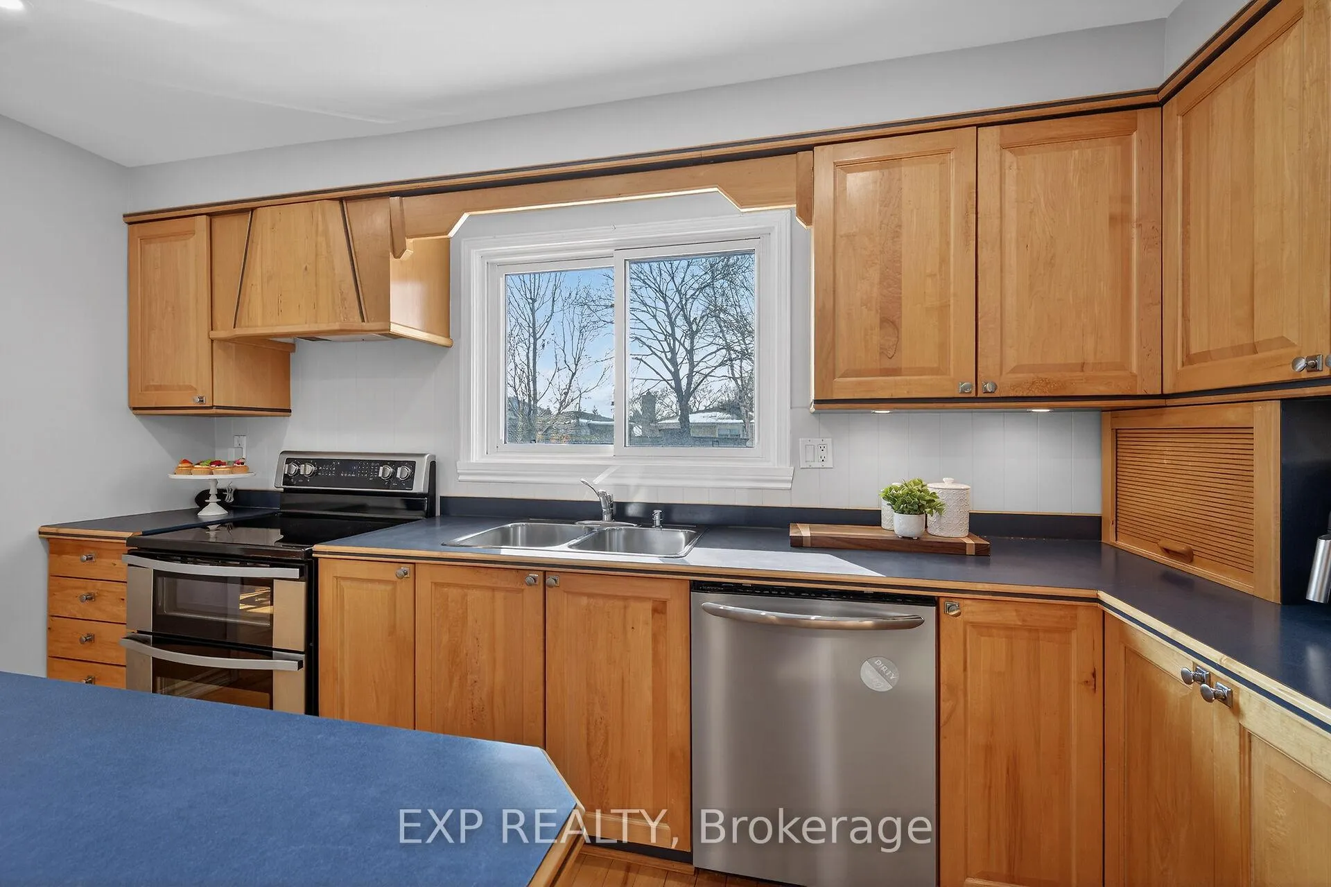 Photo 14 of 845 Syer Drive, Milton, Timberlea — HOMEH