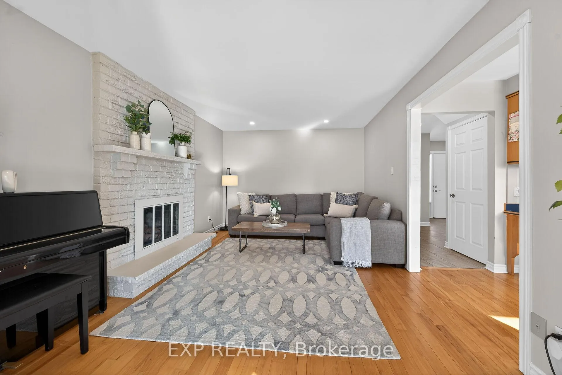 Photo 17 of 845 Syer Drive, Milton, Timberlea — HOMEH
