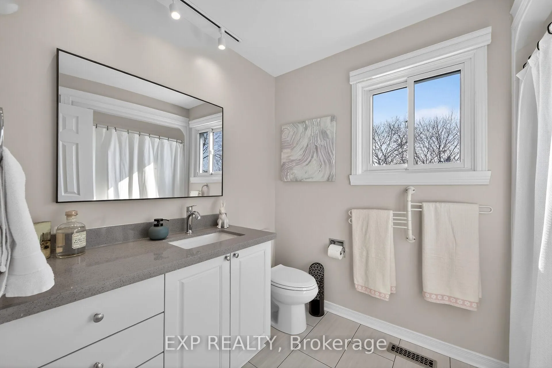 Photo 31 of 845 Syer Drive, Milton, Timberlea — HOMEH