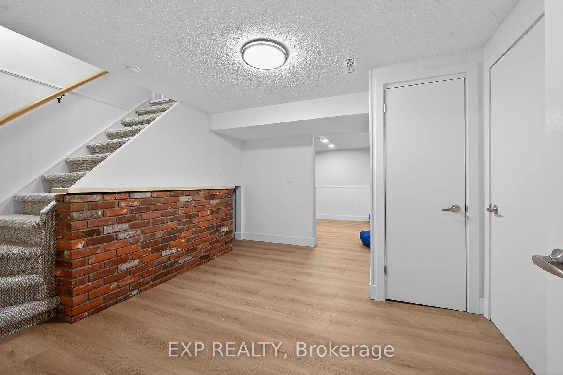 Photo 35 of 845 Syer Drive, Milton, Timberlea — HOMEH