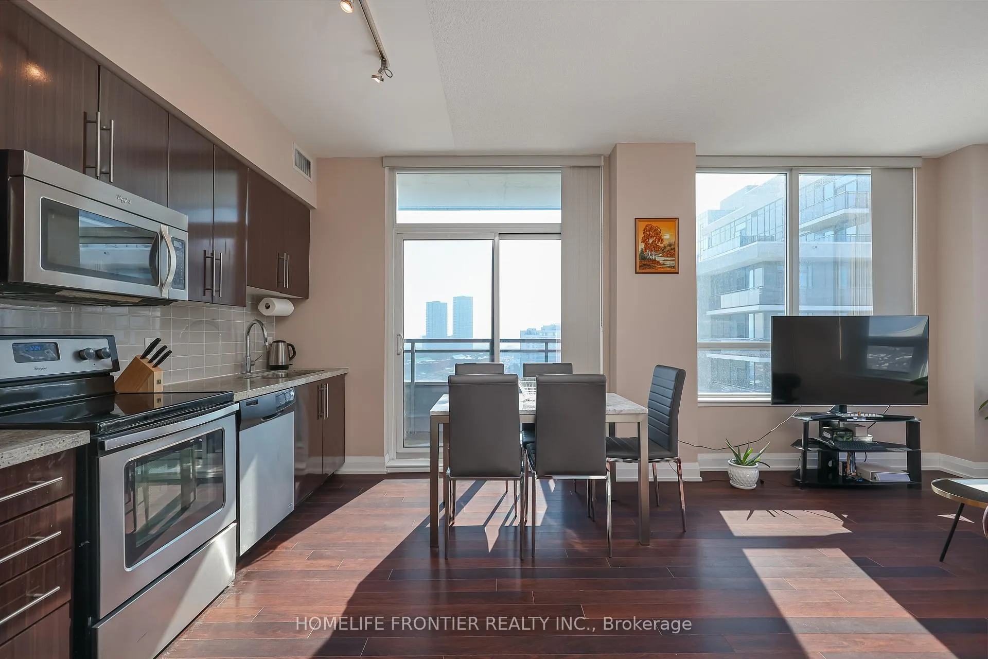 Photo 6 of Unit 1408, 75 North Park Road, Vaughan, Beverley Glen — HOMEH