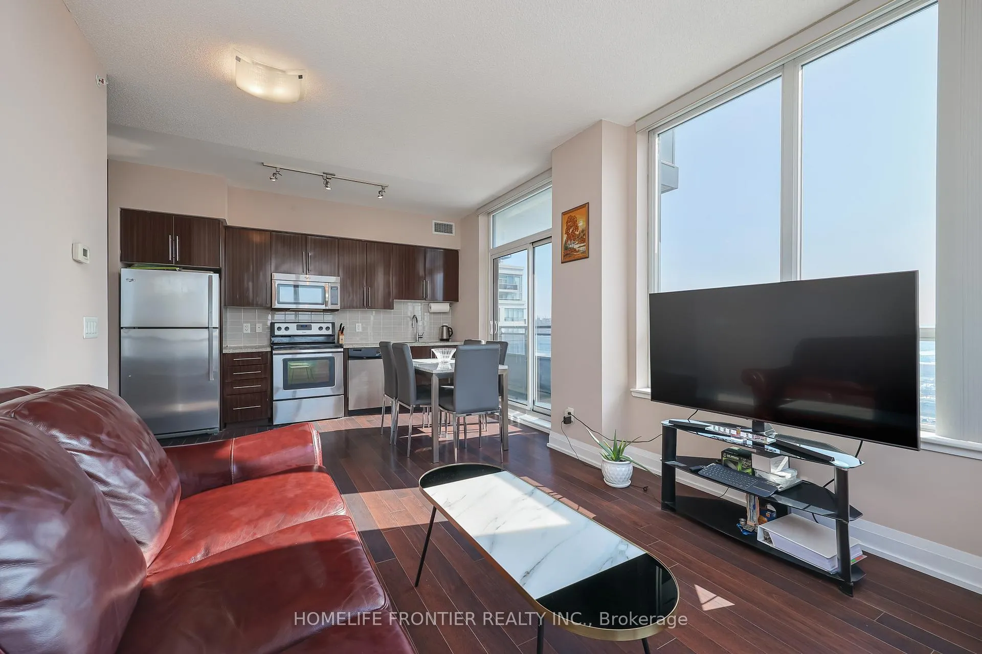 Photo 9 of Unit 1408, 75 North Park Road, Vaughan, Beverley Glen — HOMEH