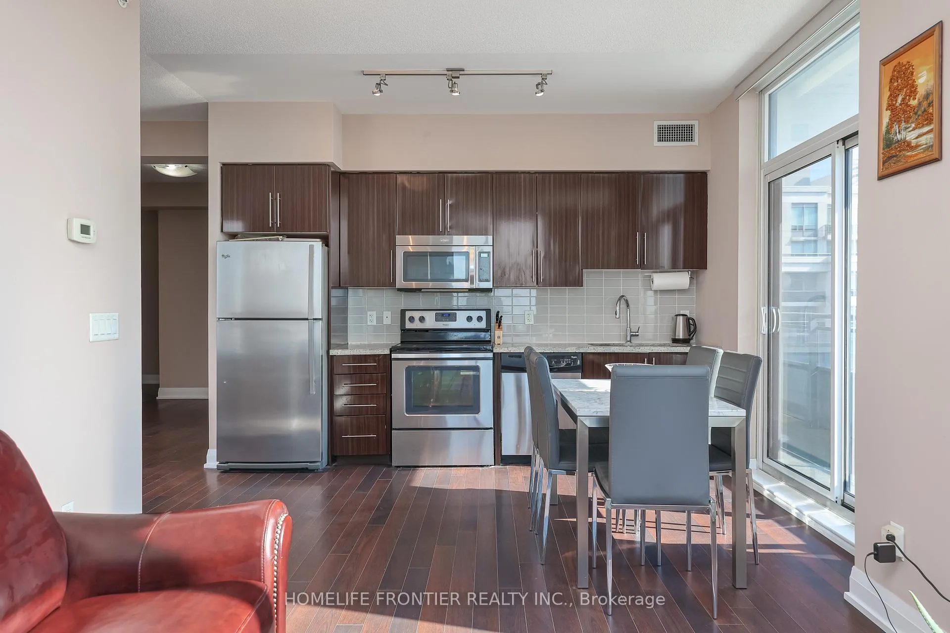 Photo 10 of Unit 1408, 75 North Park Road, Vaughan, Beverley Glen — HOMEH