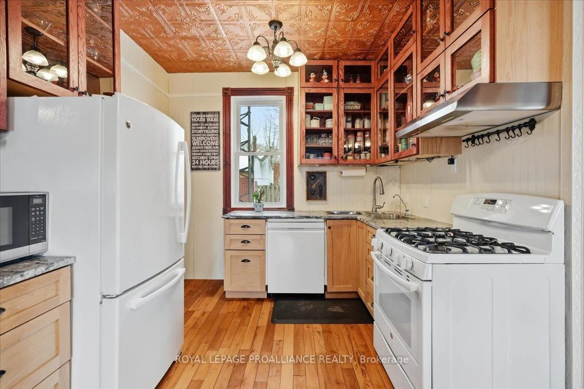 Photo 14 of 246 Colborne Street, Tweed, Tweed (Village) — HOMEH