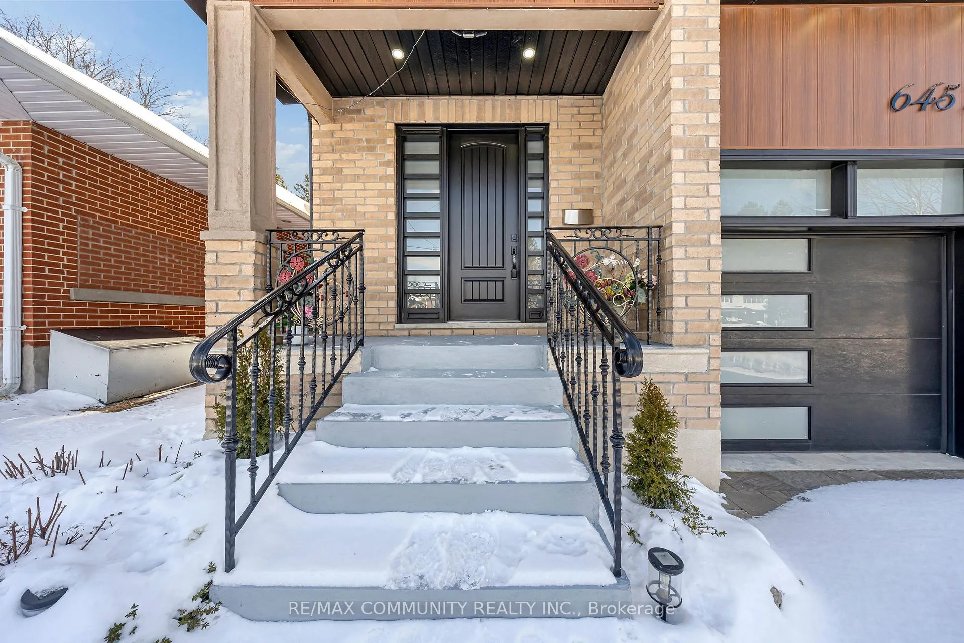 Photo 5 of 645 Fraser Avenue, Oshawa, McLaughlin — HOMEH