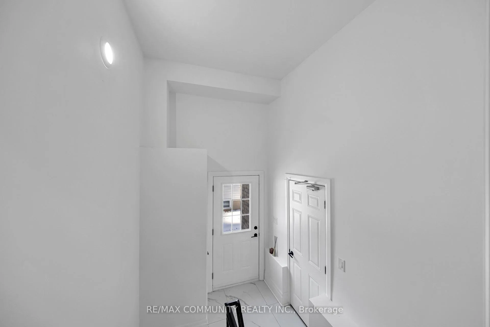 Photo 19 of 645 Fraser Avenue, Oshawa, McLaughlin — HOMEH