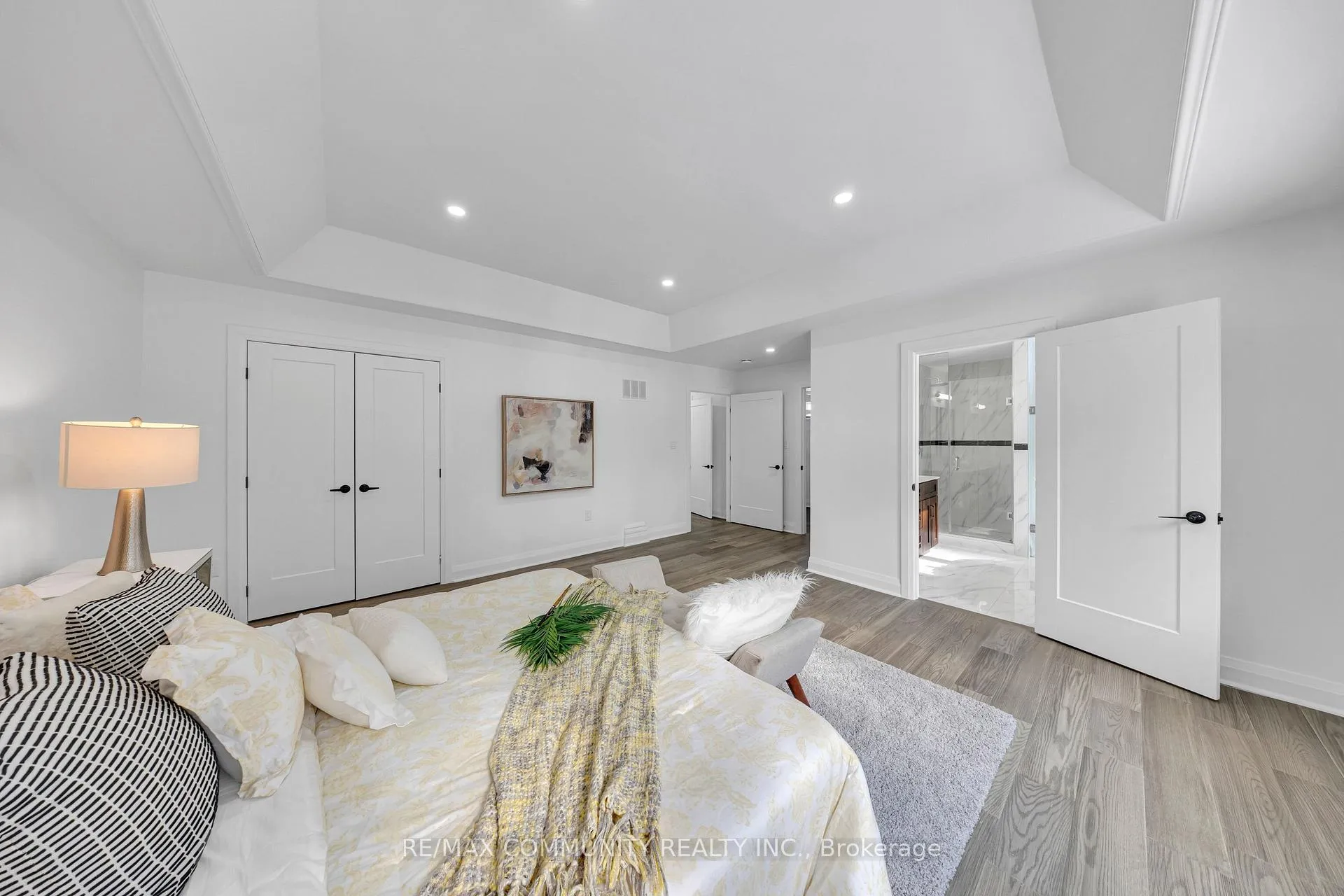 Photo 34 of 645 Fraser Avenue, Oshawa, McLaughlin — HOMEH