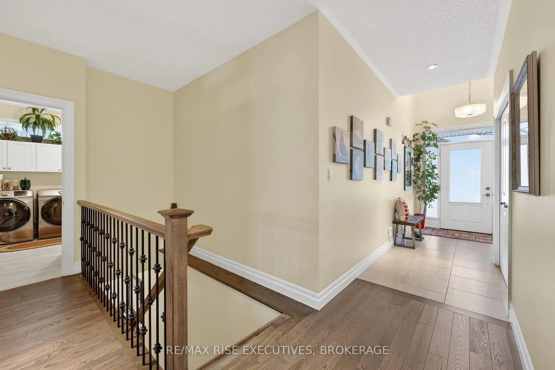 Photo 7 of 701 Stonehenge Street, Kingston, City Northwest — HOMEH