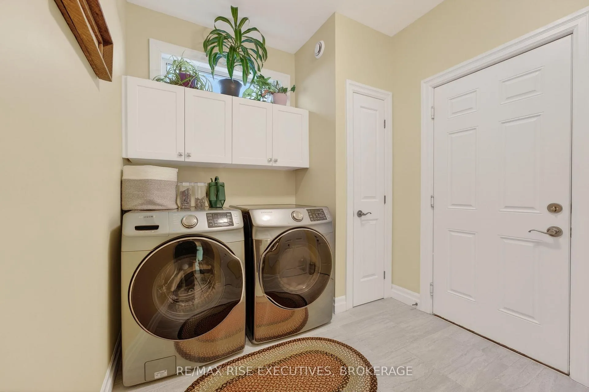 Photo 13 of 701 Stonehenge Street, Kingston, City Northwest — HOMEH