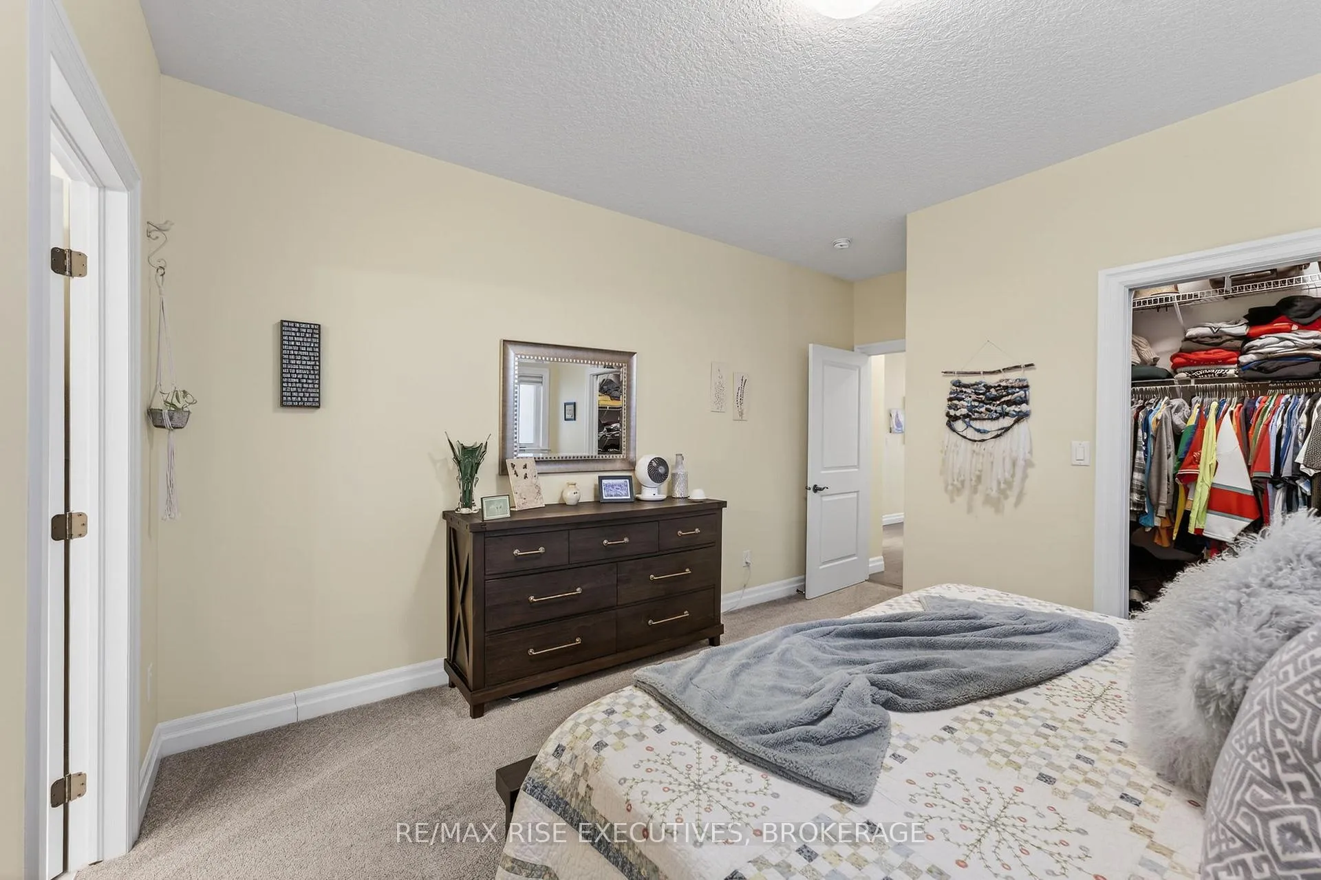 Photo 20 of 701 Stonehenge Street, Kingston, City Northwest — HOMEH