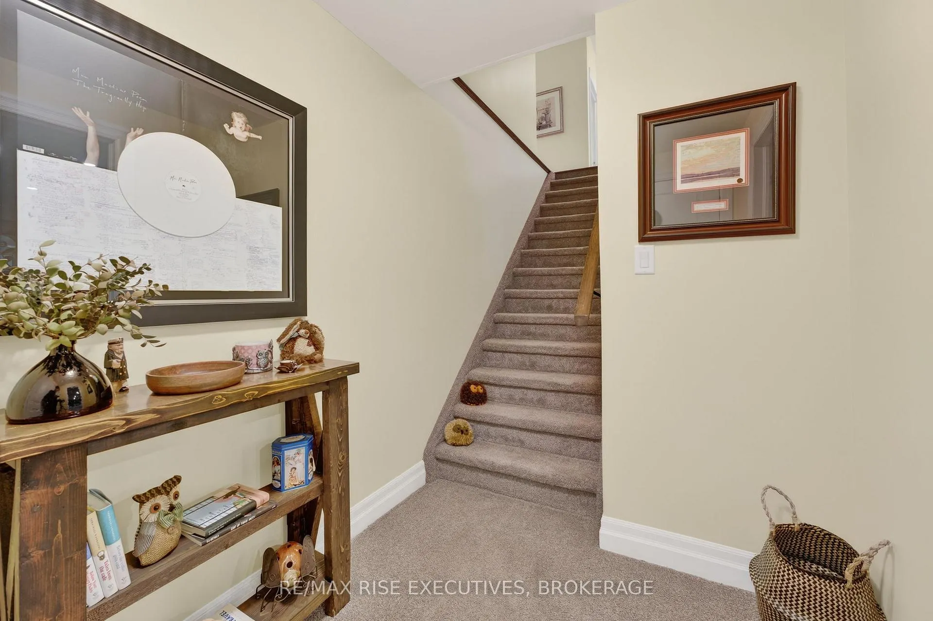 Photo 23 of 701 Stonehenge Street, Kingston, City Northwest — HOMEH