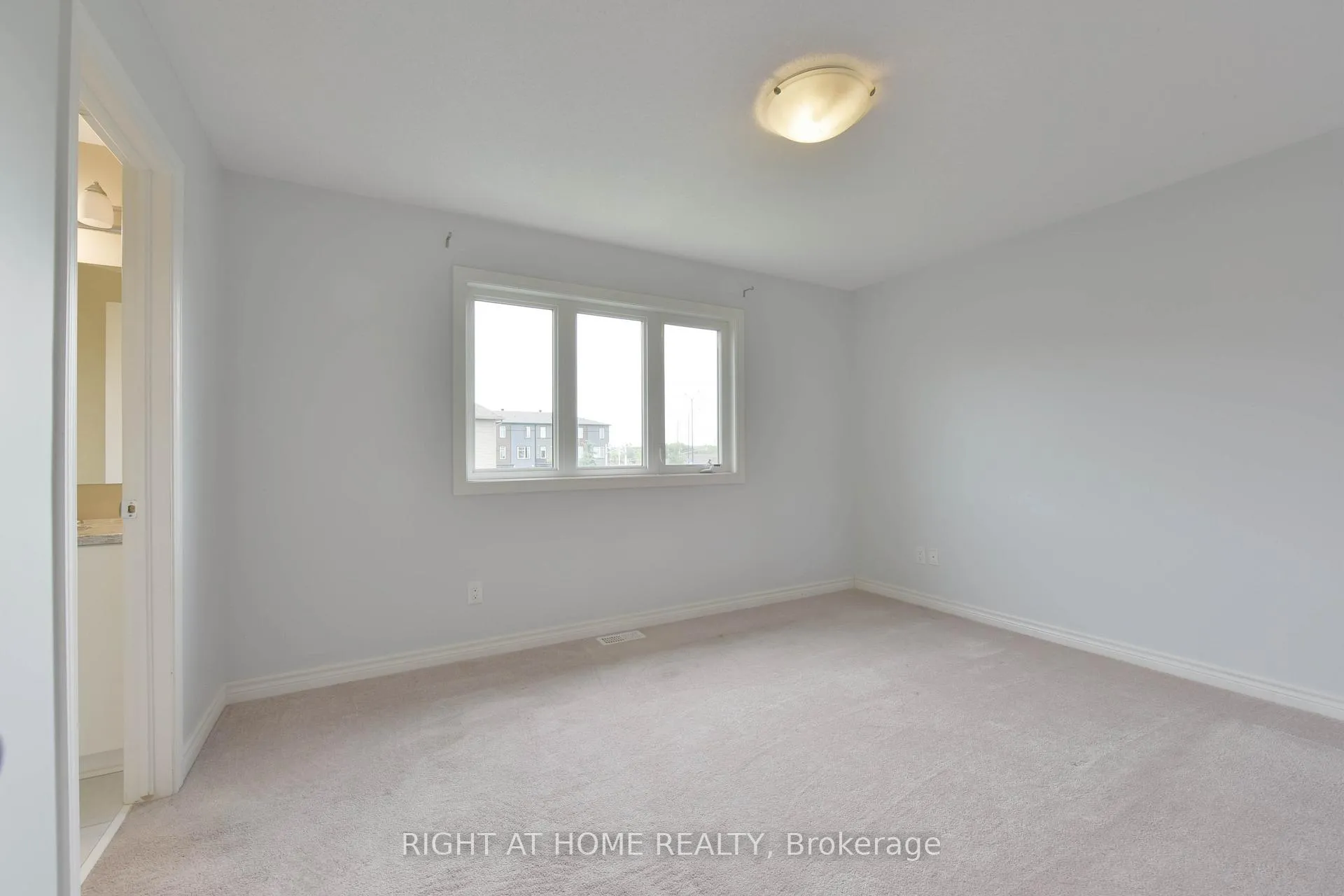 Photo 15 of 322 Brettonwood Ridge, Ottawa, Kanata - Kanata Lakes/Heritage Hills — HOMEH