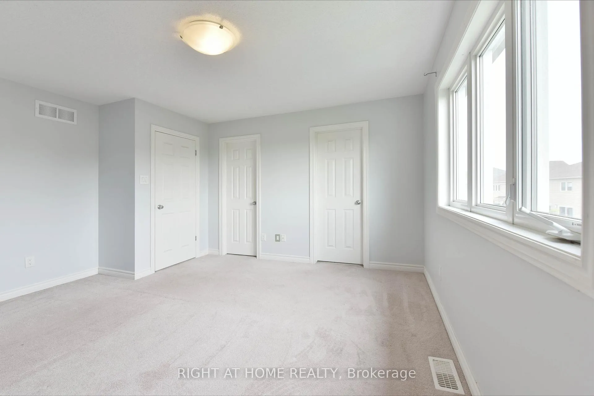 Photo 16 of 322 Brettonwood Ridge, Ottawa, Kanata - Kanata Lakes/Heritage Hills — HOMEH