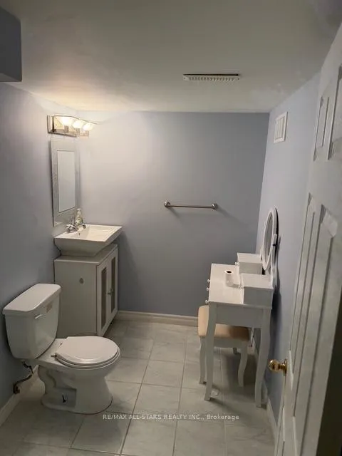 Photo 8 of 44 Toscana Drive, Whitby, Taunton North — HOMEH