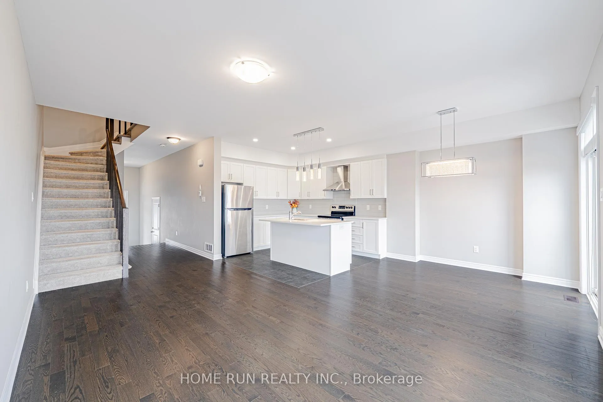 Photo 12 of 53 McPhail Road, Carleton Place — HOMEH