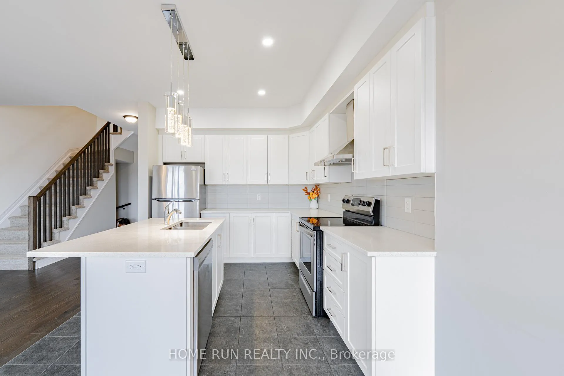 Photo 16 of 53 McPhail Road, Carleton Place — HOMEH