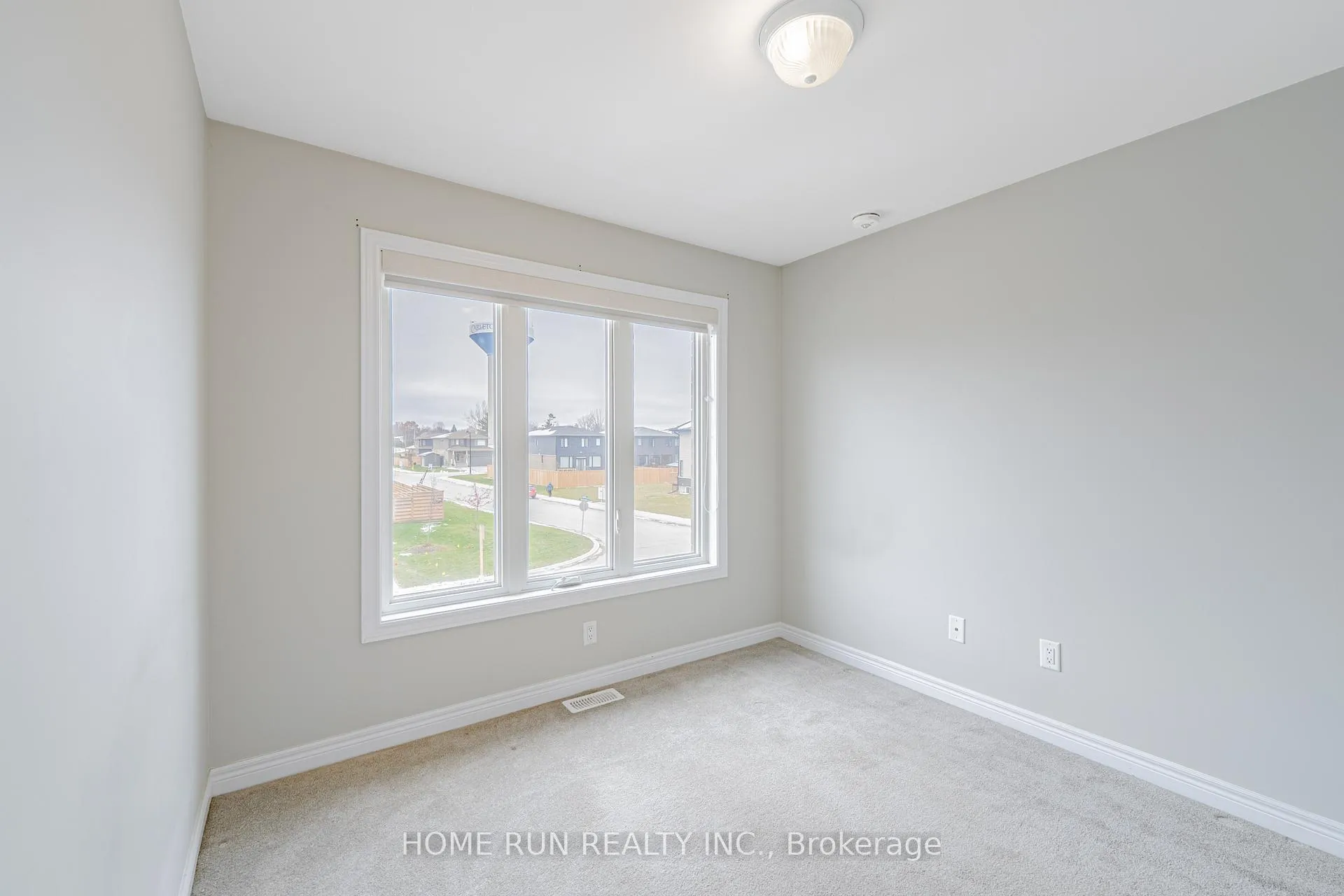 Photo 28 of 53 McPhail Road, Carleton Place — HOMEH