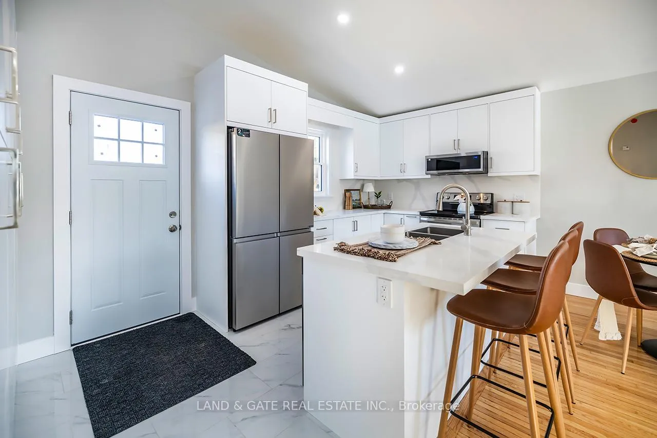 Photo 4 of 1377 Cedar Street, Oshawa, Lakeview — HOMEH