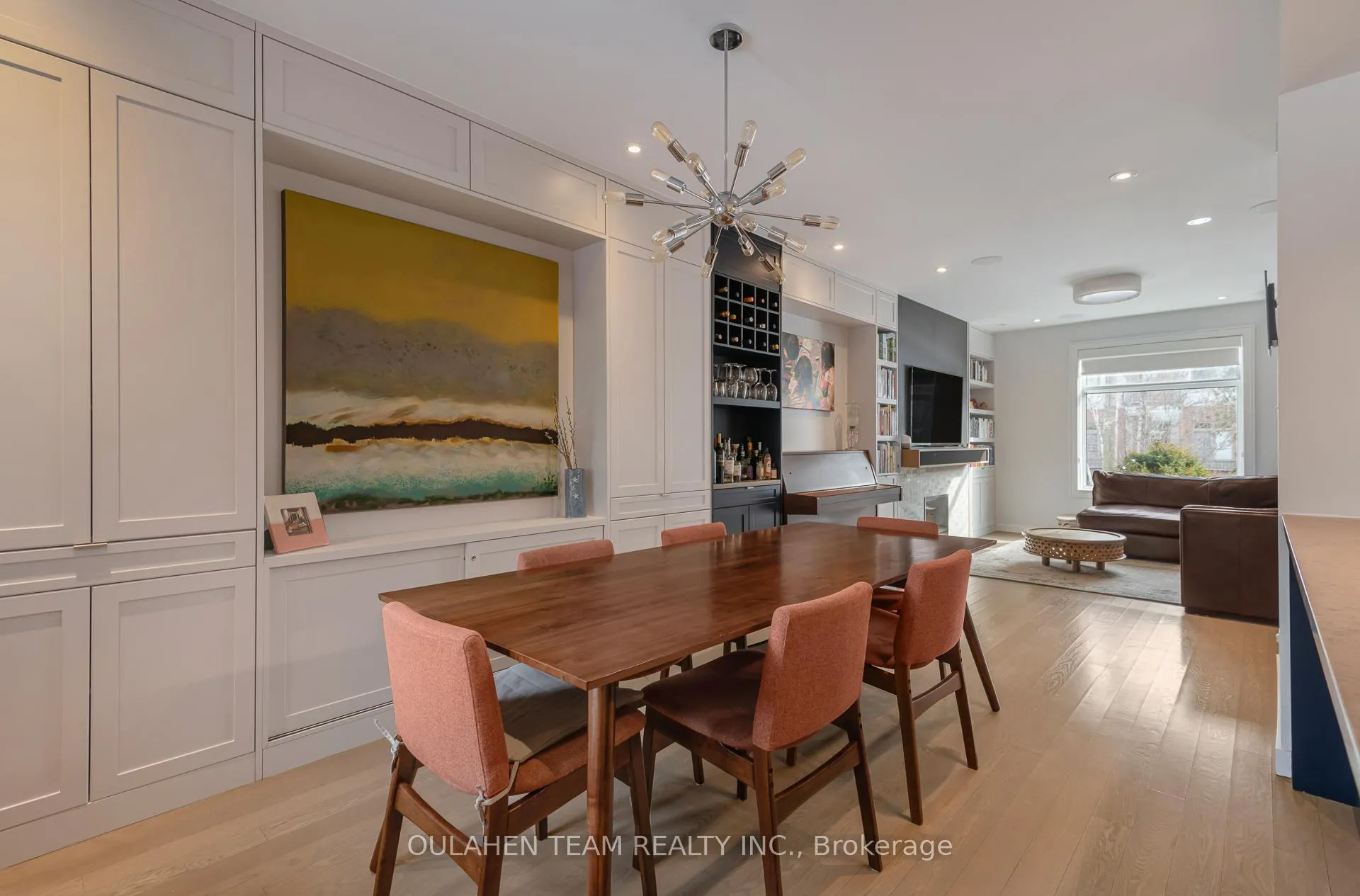 Photo 11 of 12 Duggan Avenue, Toronto, Yonge-St. Clair — HOMEH