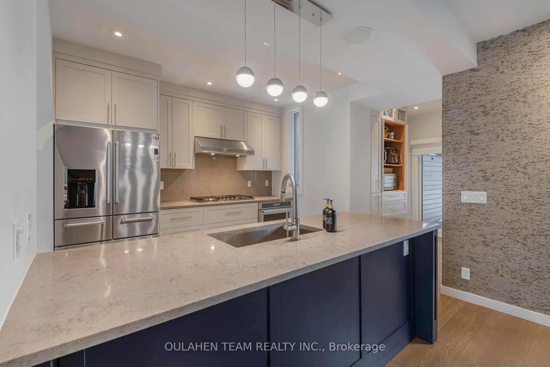 Photo 13 of 12 Duggan Avenue, Toronto, Yonge-St. Clair — HOMEH