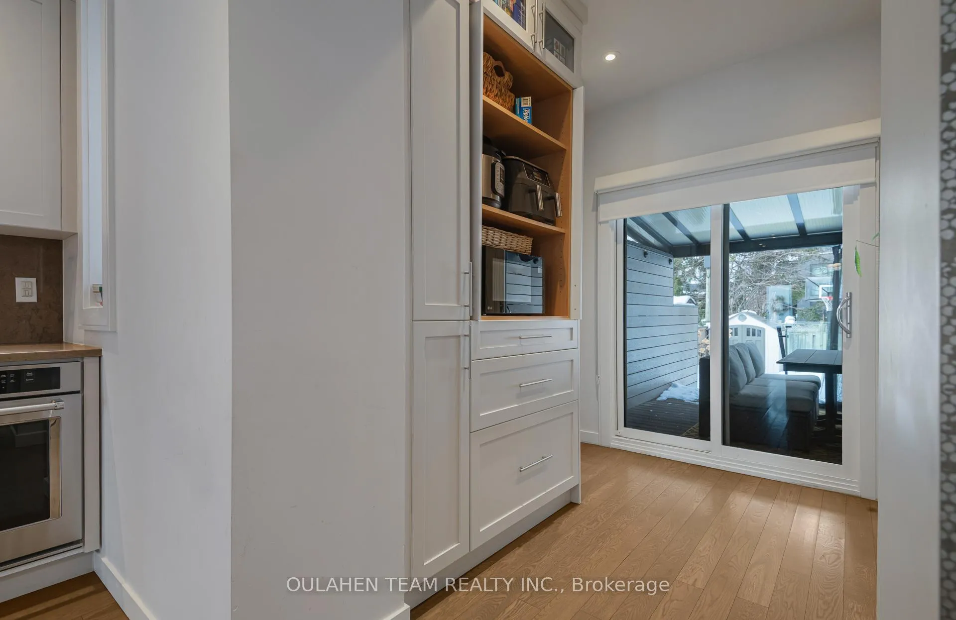 Photo 18 of 12 Duggan Avenue, Toronto, Yonge-St. Clair — HOMEH