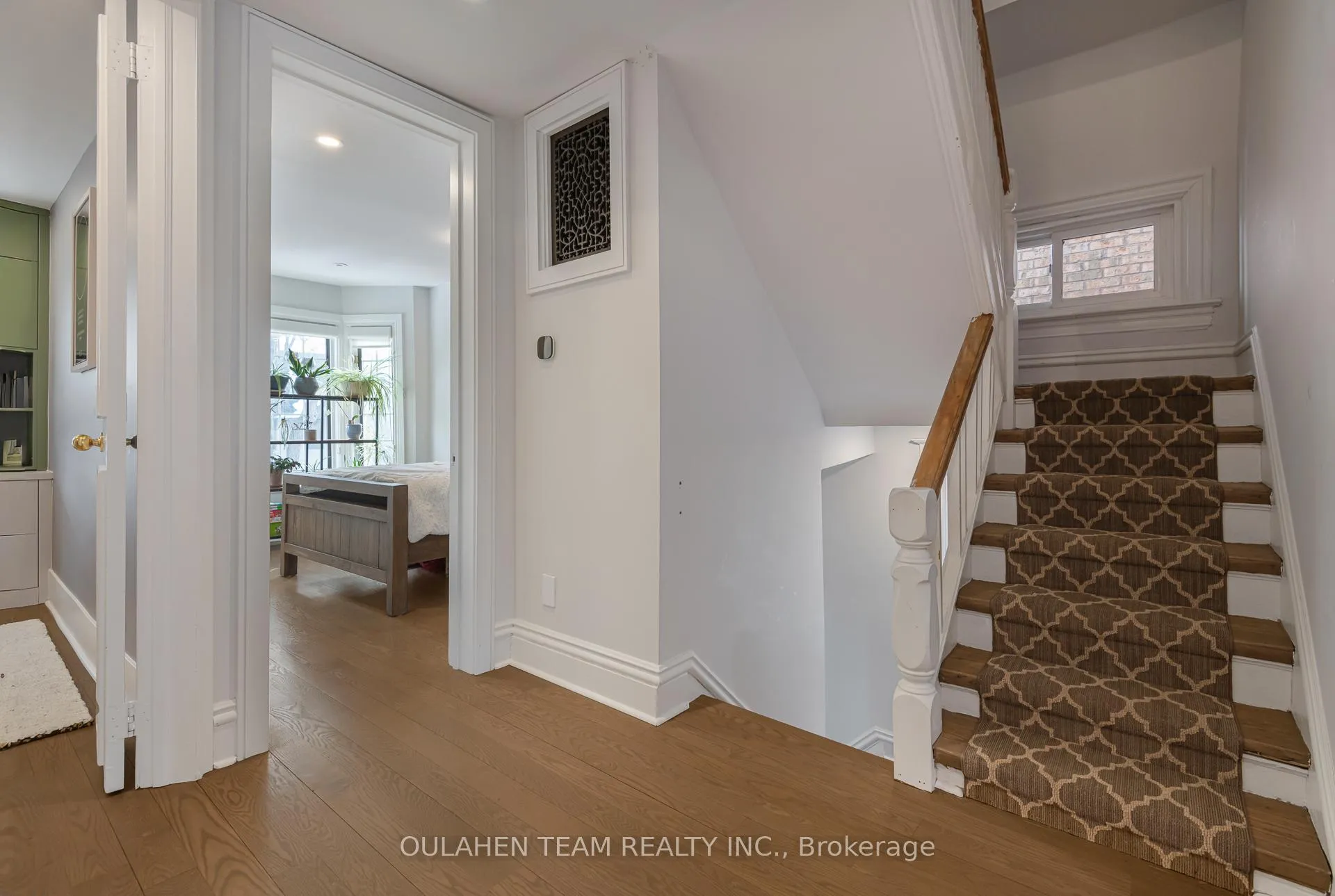 Photo 32 of 12 Duggan Avenue, Toronto, Yonge-St. Clair — HOMEH