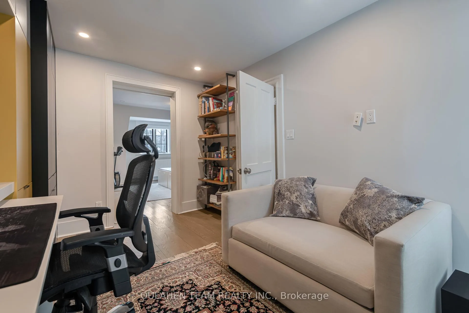 Photo 38 of 12 Duggan Avenue, Toronto, Yonge-St. Clair — HOMEH