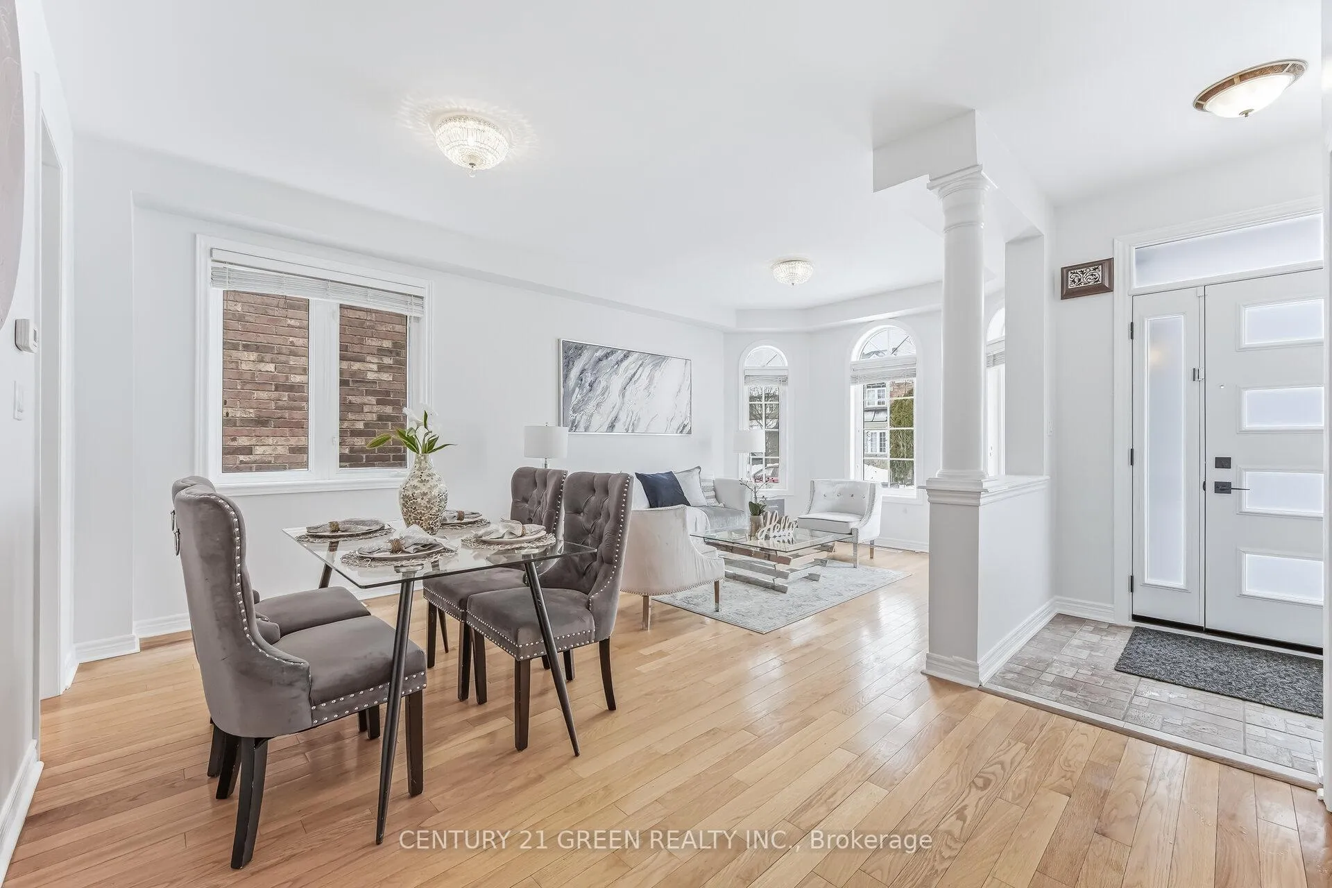 Photo 7 of 27 Outlook Terrace Drive, Markham, Greensborough — HOMEH