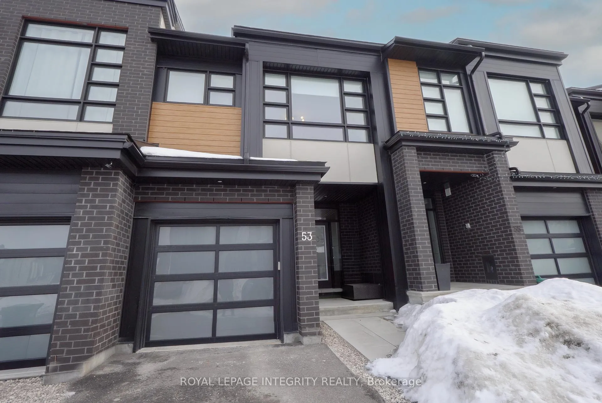 Photo 1 of 53 Canvasback Ridge, Ottawa, Riverside South/Gloucester Glen — HOMEH