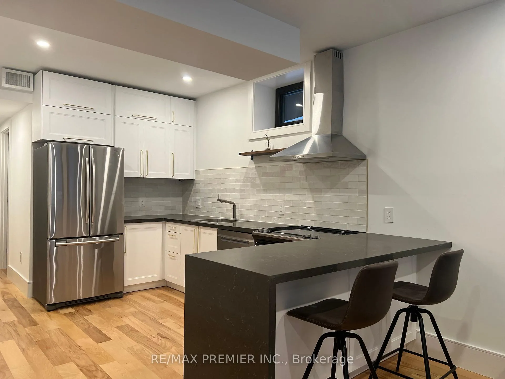 Photo 3 of Unit Basement, 7 Glen Eden Crescent, Toronto, O'Connor-Parkview — HOMEH