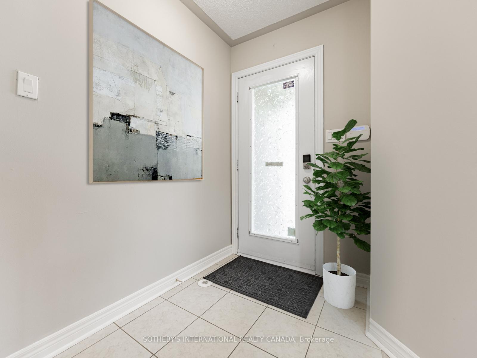 Photo 3 of 2495 Bur Oak Avenue, Markham, Cornell — HOMEH