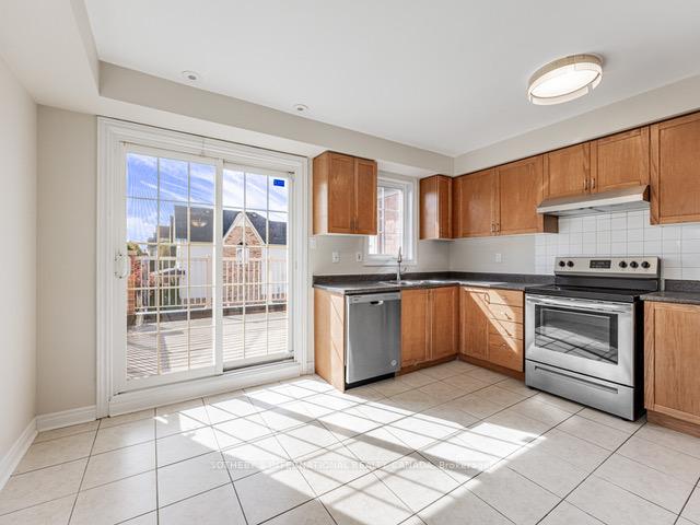 Photo 12 of 2495 Bur Oak Avenue, Markham, Cornell — HOMEH