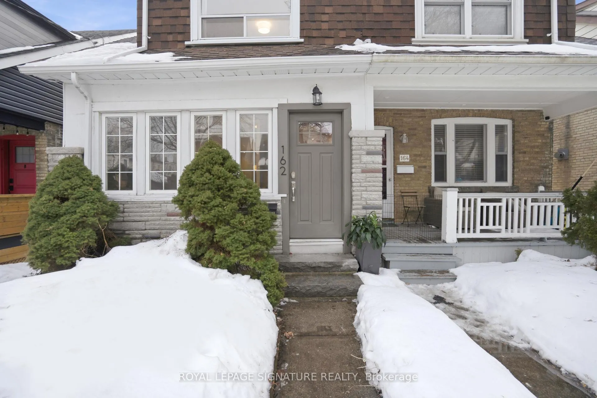 Photo 4 of 162 Kingsmount Park Road, Toronto, Woodbine Corridor — HOMEH