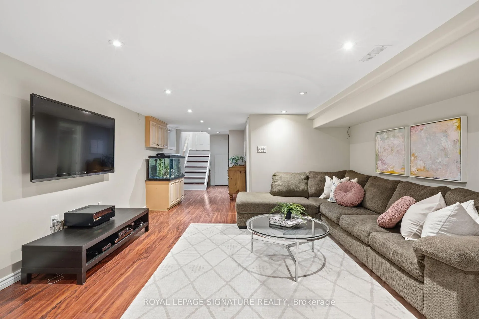 Photo 26 of 162 Kingsmount Park Road, Toronto, Woodbine Corridor — HOMEH